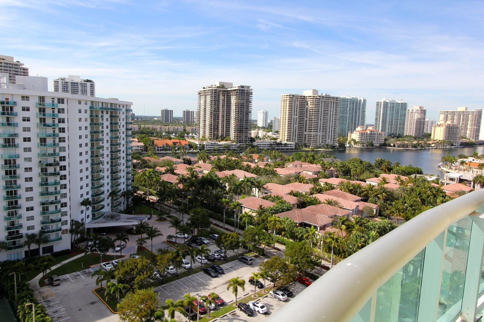 Ocean Reserve Sunny Isles Beach Eksteriør bilde
